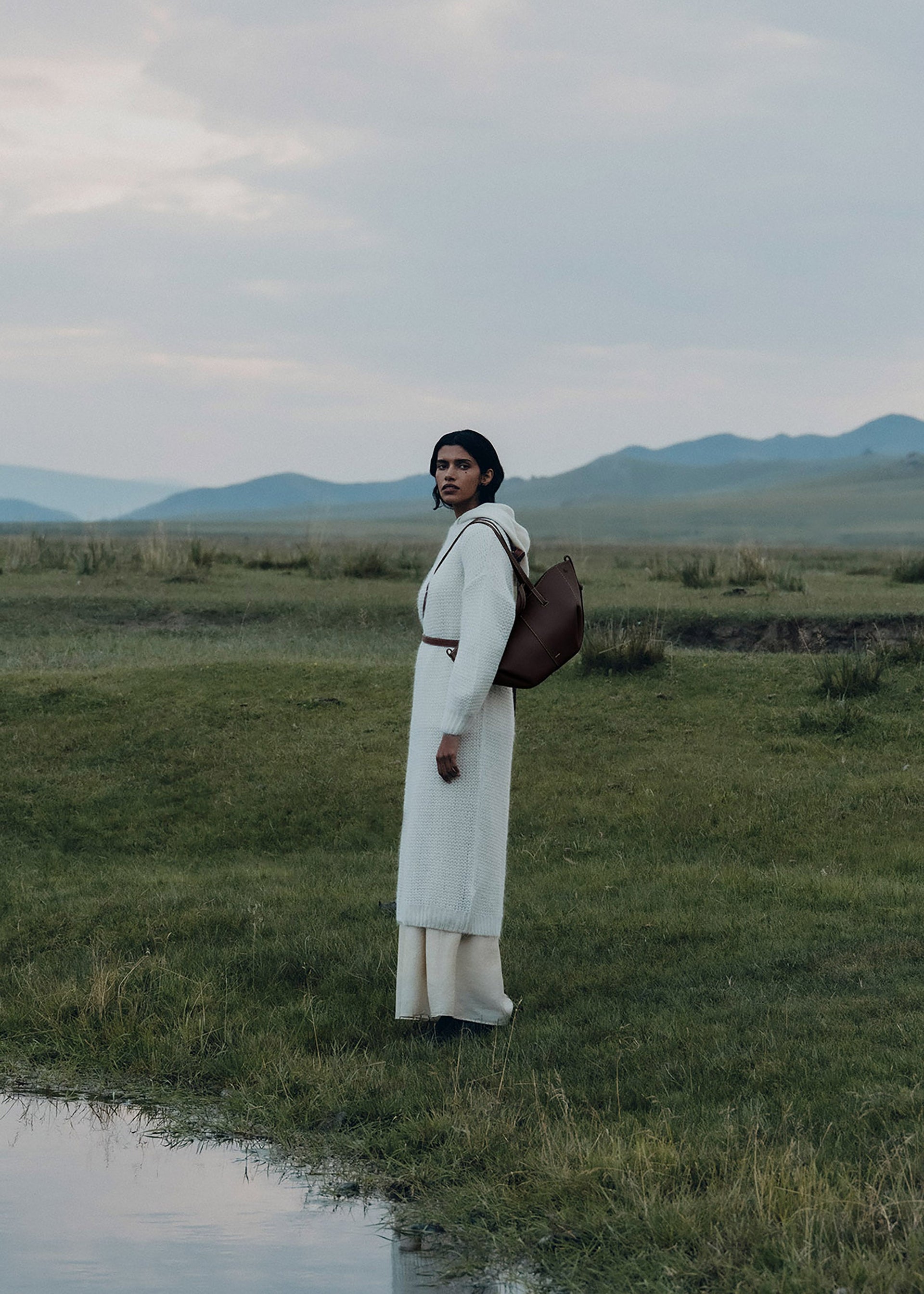 Cyme Mini - Ébène Grainé