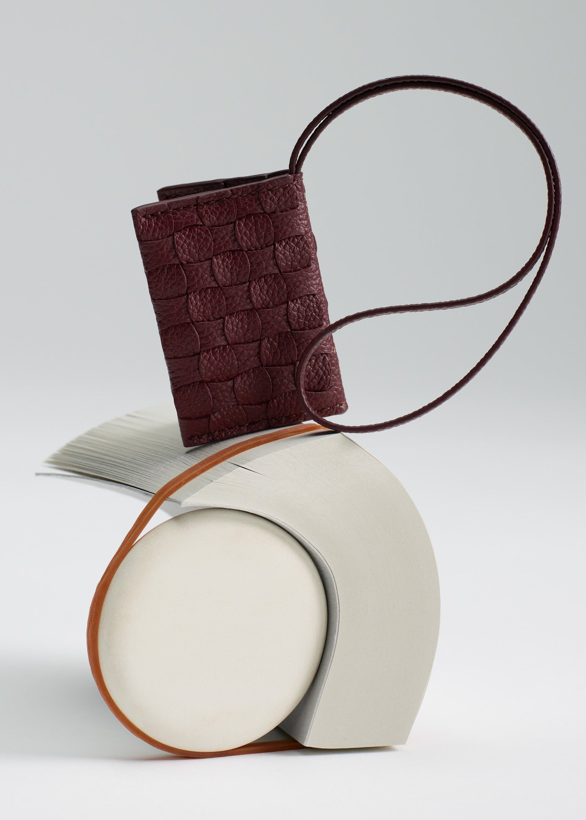 Charm L’Écrivain  - Cerise Noire