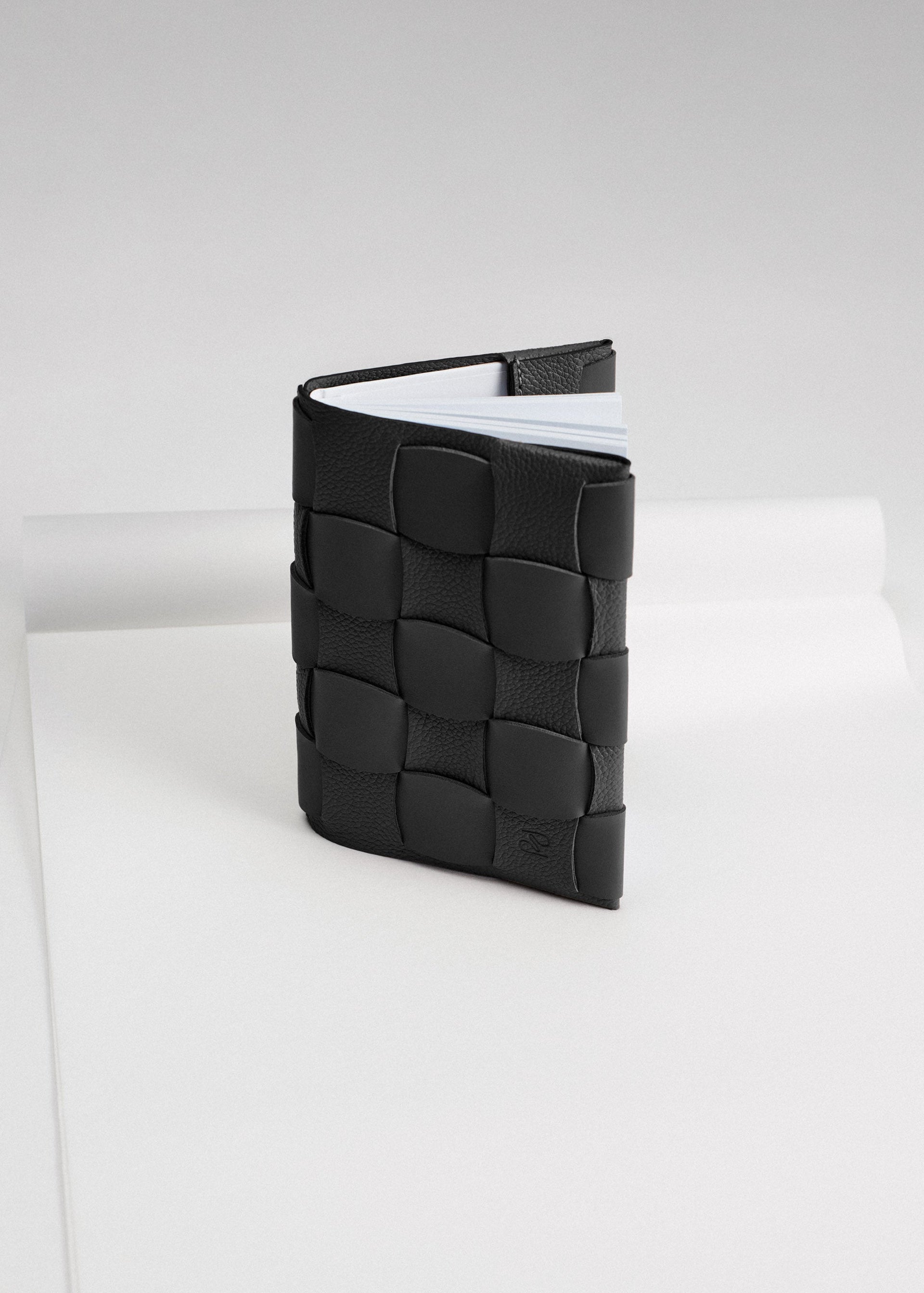 Couvre Carnet Neiti A6 - Noir