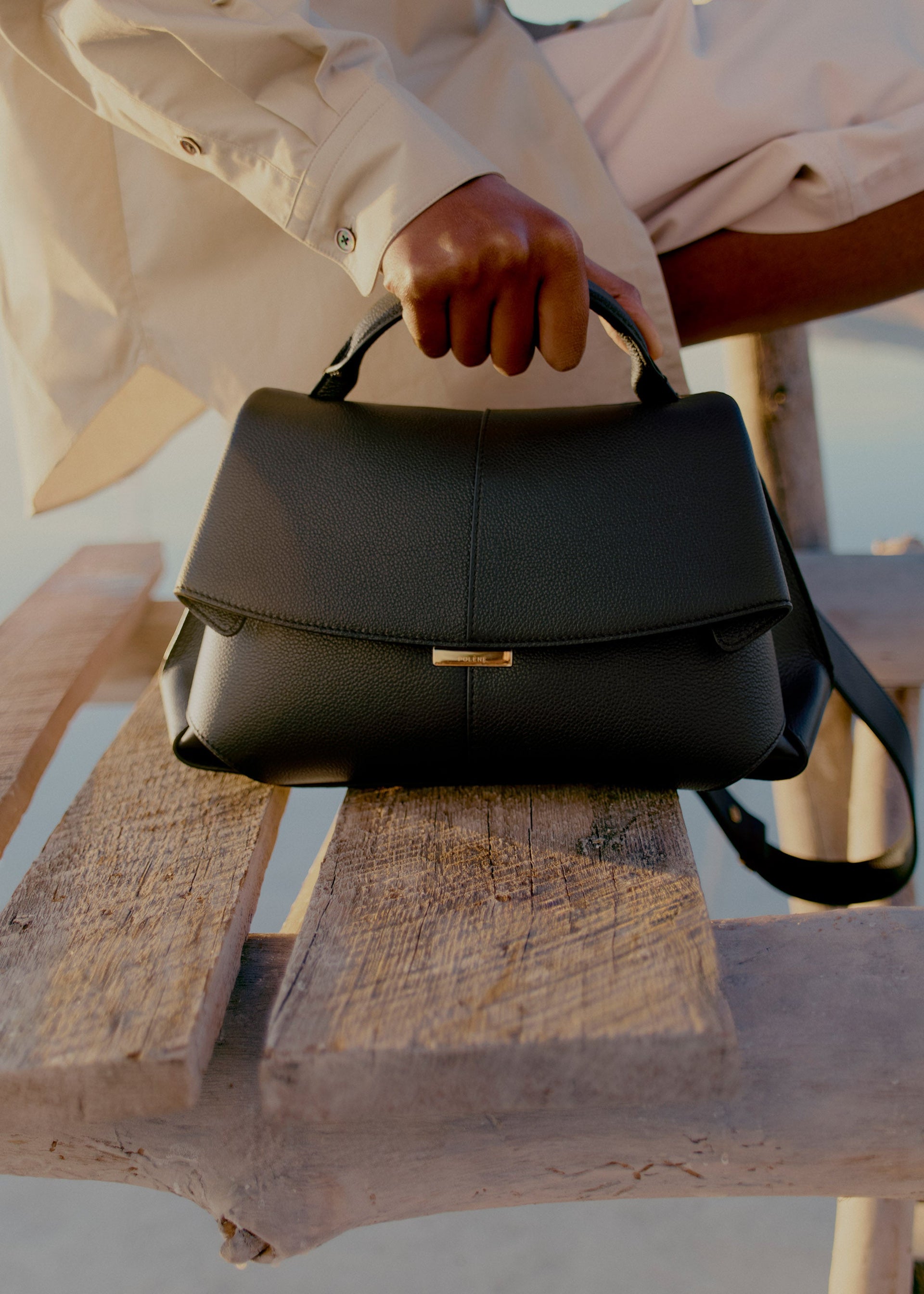 Mokki - Noir Grainé