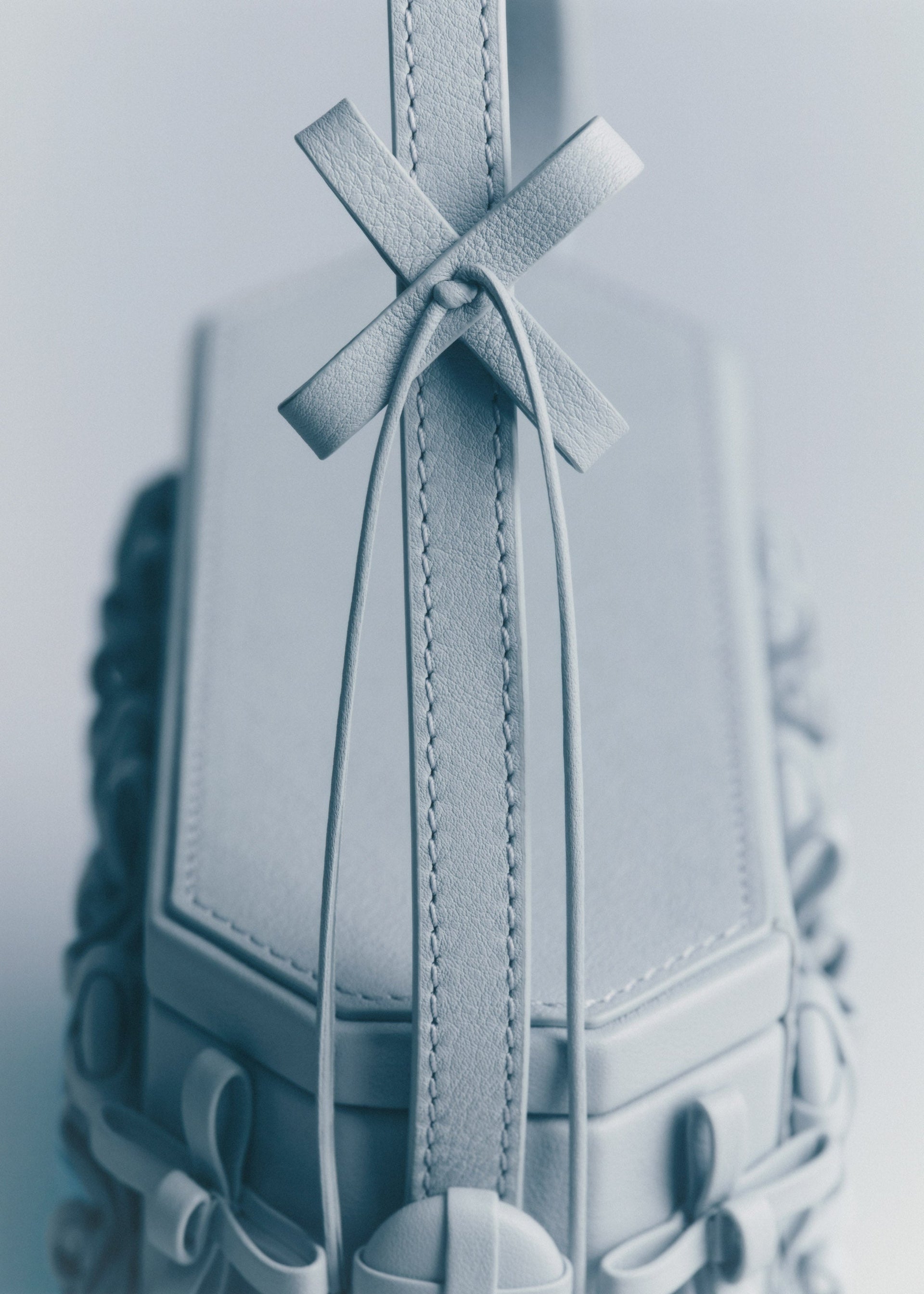 Button Bow Box - Nuage