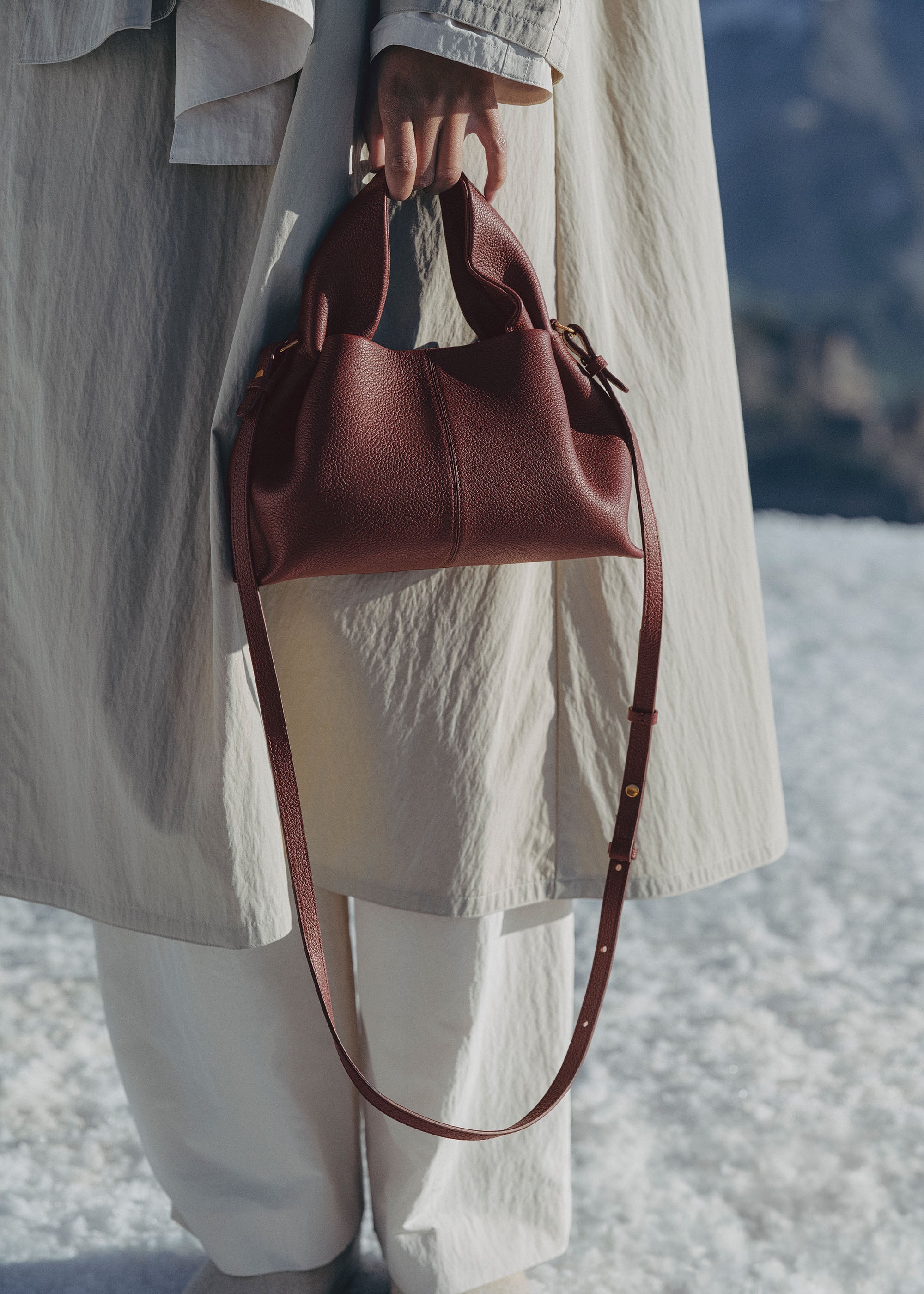 ポレーヌ　新品　Polène Numéro Neuf Mini Polène | Bag - Numéro Neuf Mini - Textured Black Cherry – Polène CA