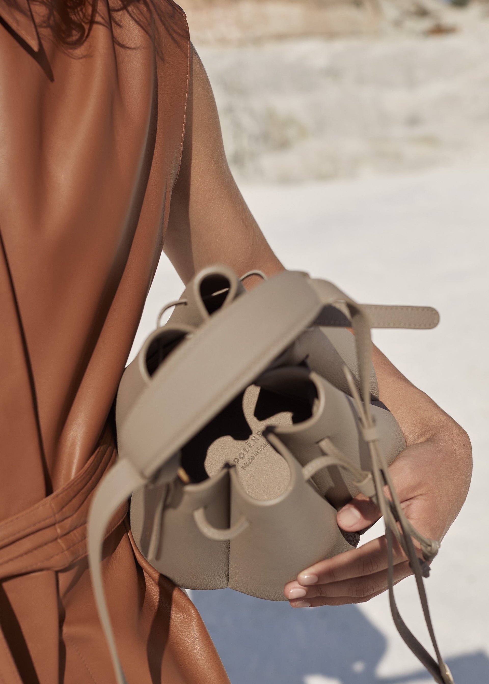 Numéro Huit - Taupe Grainé