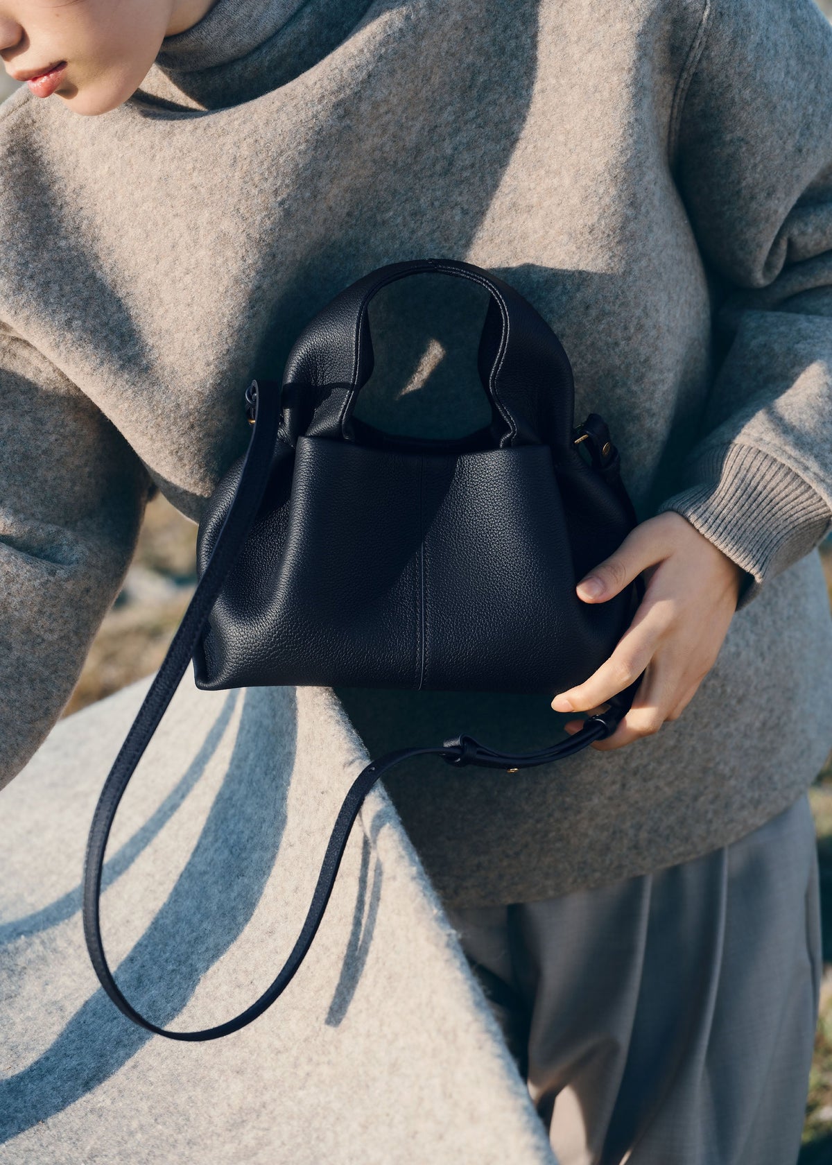 Numéro Neuf Mini - Bleu Abysse Grainé