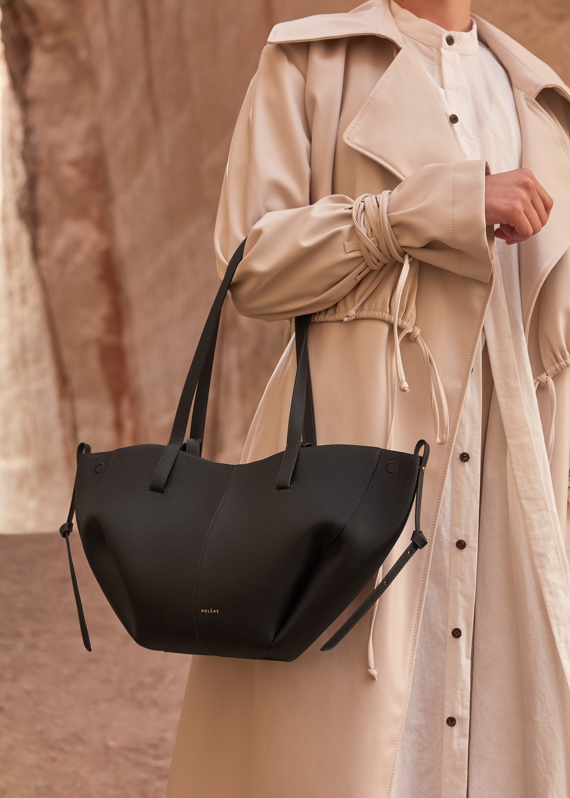 ポレーヌPOLÈNE Cyme Mini トートバッグ Polène | Bag - Cyme Mini - Textured Black – Polène CA