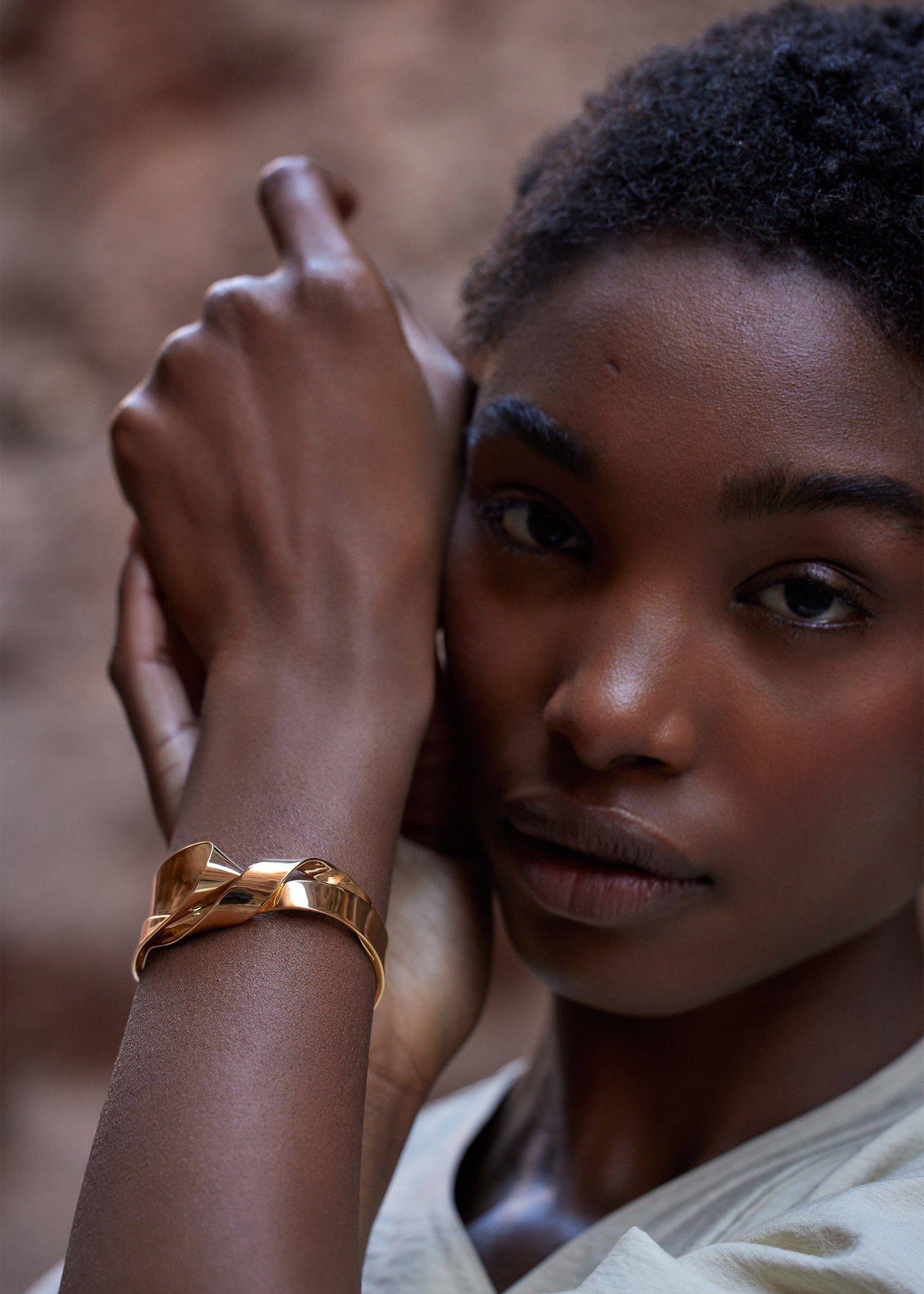 Manchette Éole​ - Dorée à l’or 24 carats​