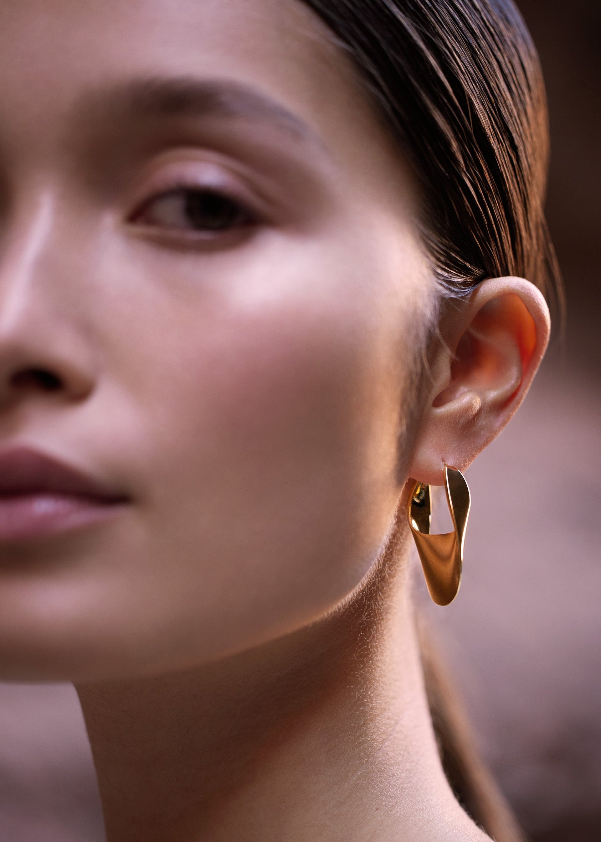 Créoles slim Éole​ - Dorée à l’or 24 carats​