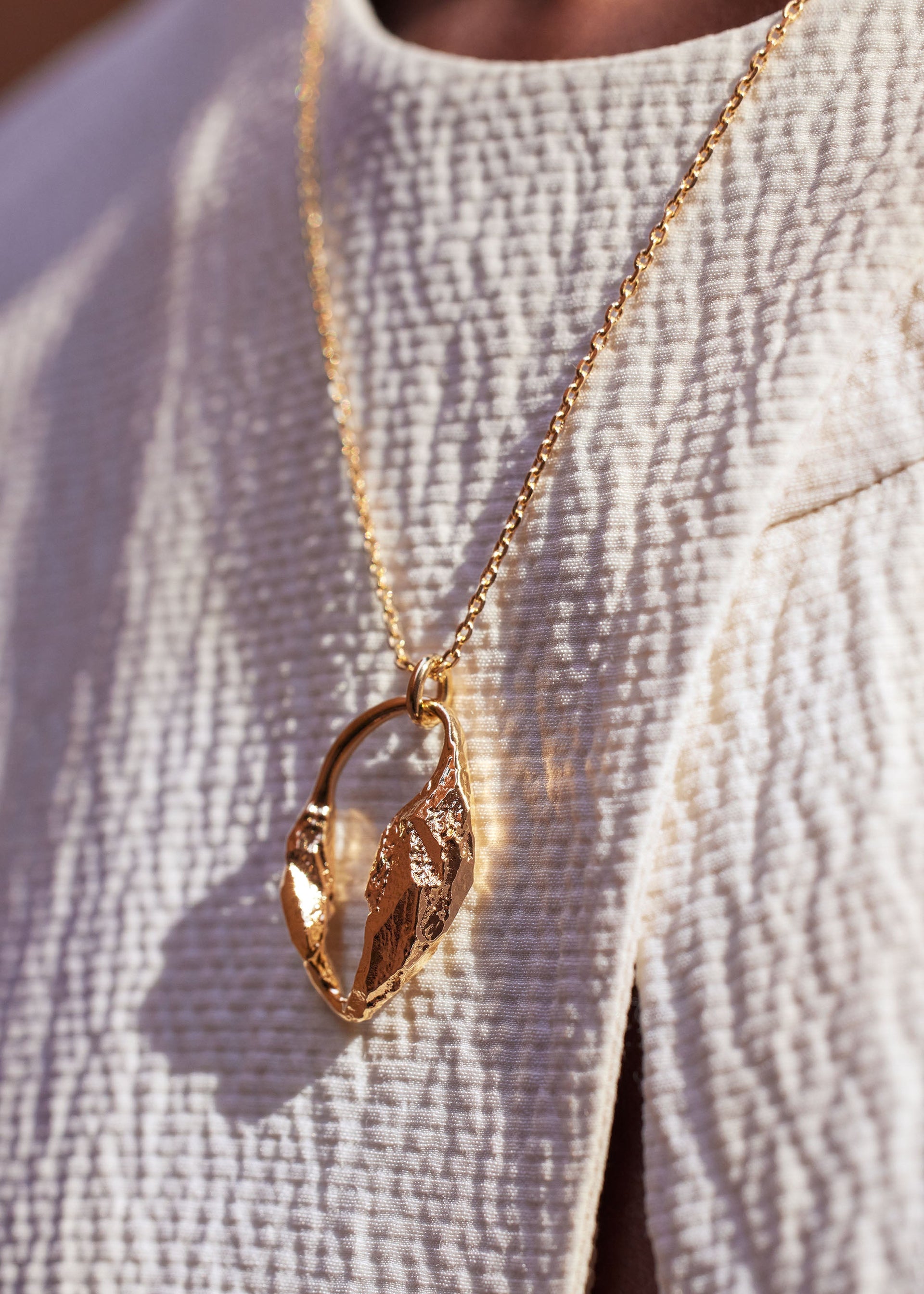 Pendentif Eroz​ - Dorée à l’or 24 carats