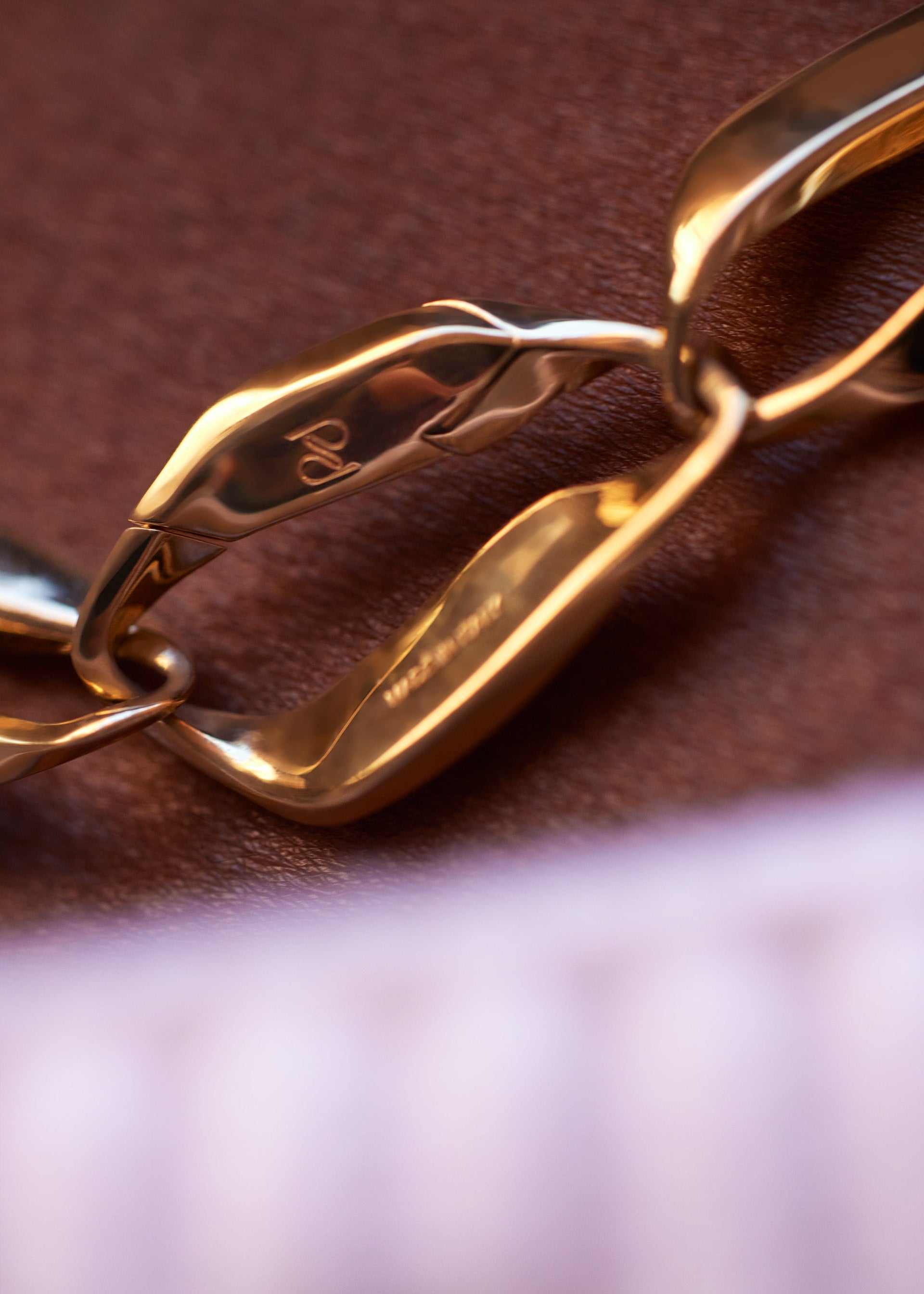 Chaîne Éole​​ - Dorée à l’or 24 carats​